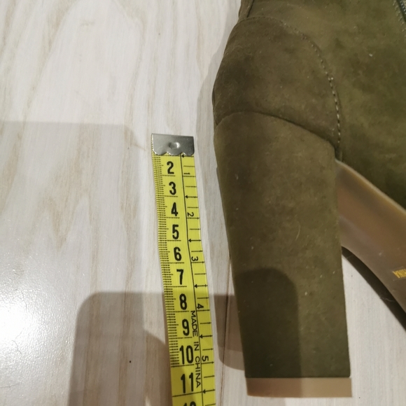 New Modcloth Bamboo lace up hilltop bootie - Picture 6 of 11